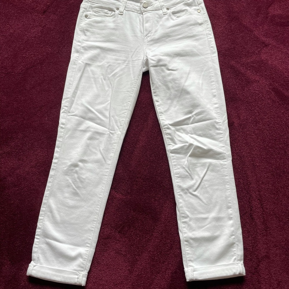 Women white jeans